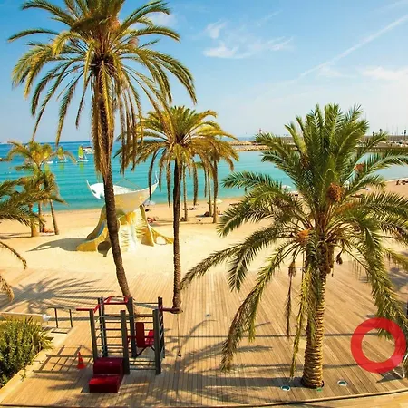 Apartament Avec Terrasse, Piscine Et Parking A - Fr-1-647-36 Mentona